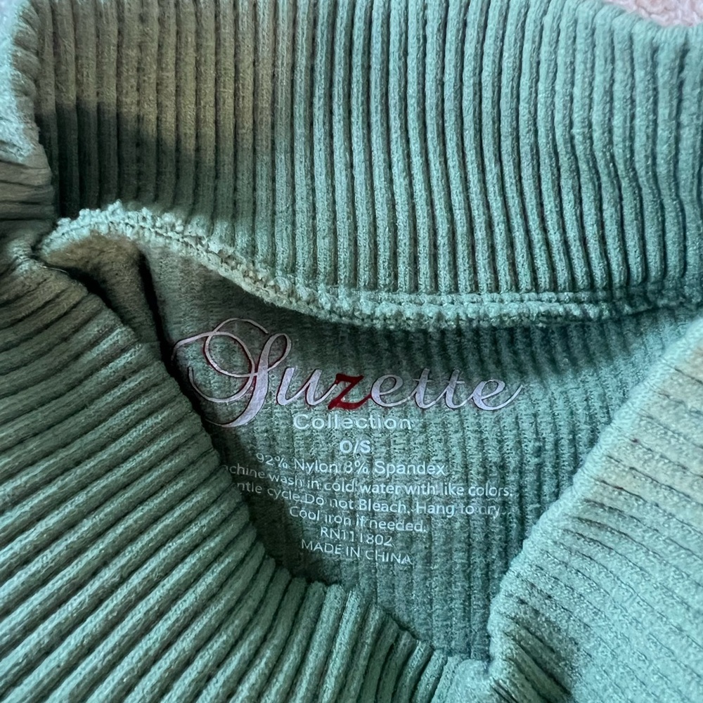 Suzette Green Ribbed Top - Picture 3 of 3